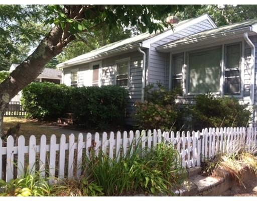 21 Martin St, Buzzards Bay, MA 02532 photo 2