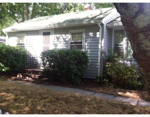21 Martin St, Buzzards Bay, MA 02532 photo 1