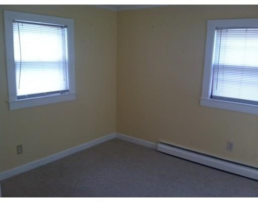 21 Martin St, Buzzards Bay, MA 02532 photo 6