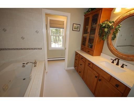 31 Talbott Farm Dr, Mendon, MA 01756 photo 21