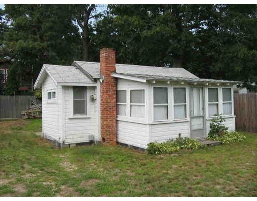 3 Swift Ave, Wareham, MA 02571 photo 1