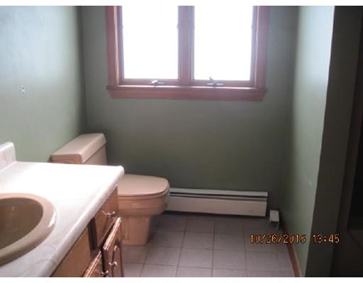 39 Walter St, Worcester, MA 01609 photo 8