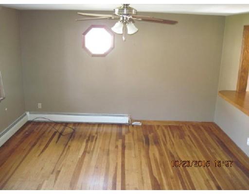 39 Walter St, Worcester, MA 01609 photo 9
