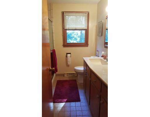 97 Bremen St, Springfield, MA 01108 photo 3