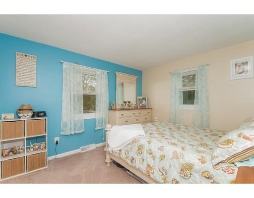 17 Seawood Rd, Wareham, MA 02571 photo 7