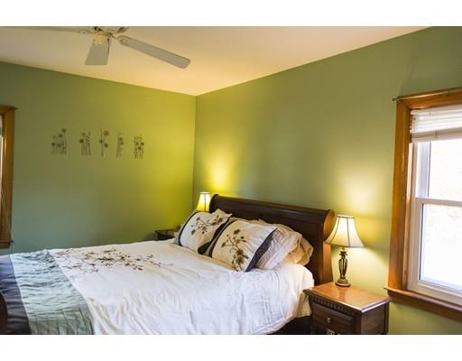 12 Donegal Cir, Danvers, MA 01923 photo 8