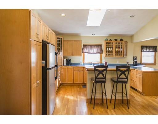 12 Donegal Cir, Danvers, MA 01923 photo 6