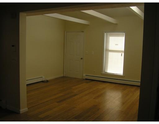 25 Knight St, Worcester, MA 01605 photo 15