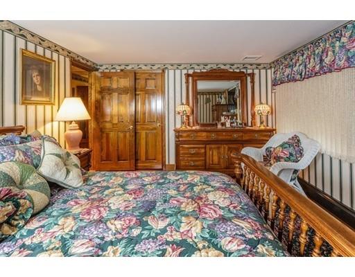 10 Macdonald Cir, Walpole, MA 02081 photo 29