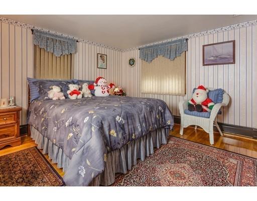 10 Macdonald Cir, Walpole, MA 02081 photo 27