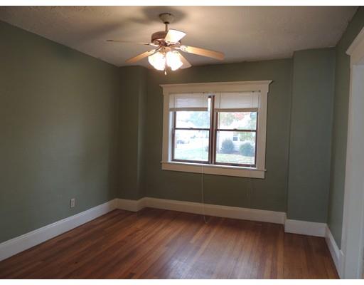31 Audubon St, Springfield, MA 01108 photo 7