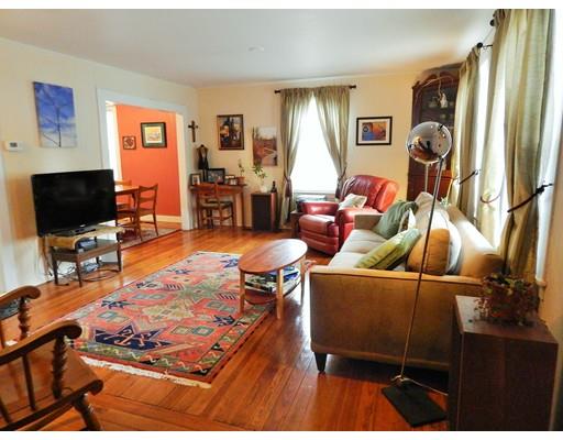 13 Gaugh St, Easthampton, MA 01027 photo 4