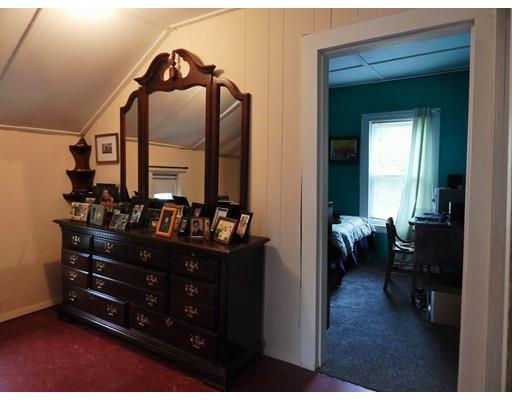 13 Gaugh St, Easthampton, MA 01027 photo 16