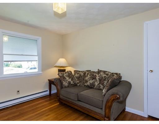 117 Portulaca Dr, Springfield, MA 01129 photo 7