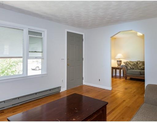 117 Portulaca Dr, Springfield, MA 01129 photo 4