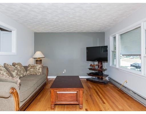 117 Portulaca Dr, Springfield, MA 01129 photo 5