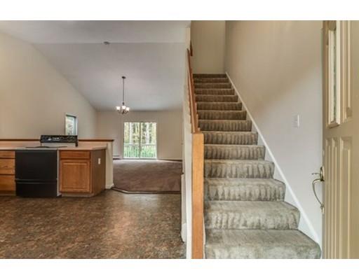 22 Cedar St, Walpole, MA 02081 photo 4