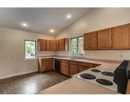 22 Cedar St, Walpole, MA 02081 photo 9