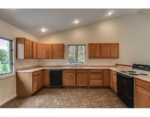 22 Cedar St, Walpole, MA 02081 photo 10