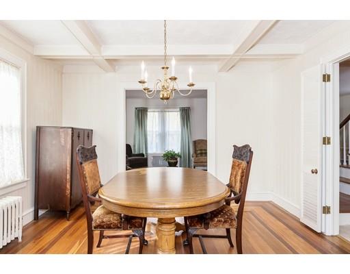 97 Gillette Ave, Springfield, MA 01118 photo 4
