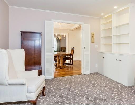 97 Gillette Ave, Springfield, MA 01118 photo 6