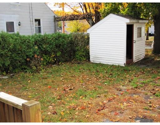 139 Osborne Ter, Springfield, MA 01104 photo 5