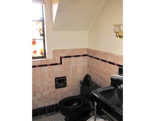 139 Osborne Ter, Springfield, MA 01104 photo 20