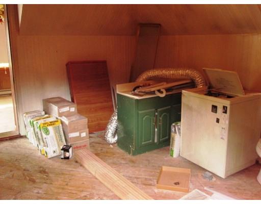 139 Osborne Ter, Springfield, MA 01104 photo 18