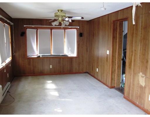 139 Osborne Ter, Springfield, MA 01104 photo 16