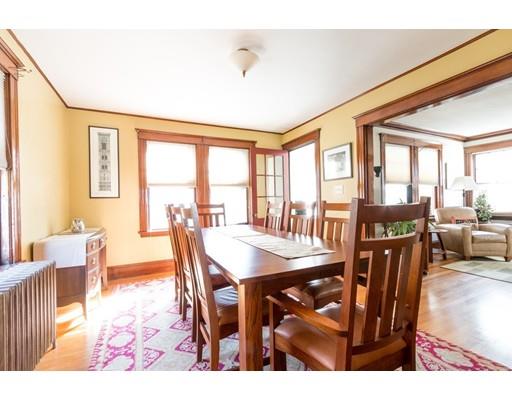 7 Temple St, Reading, MA 01867 photo 3