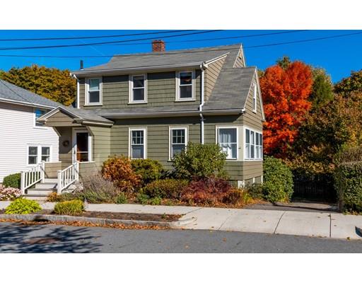 7 Temple St, Reading, MA 01867 photo 1