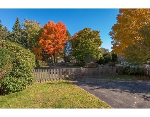 7 Temple St, Reading, MA 01867 photo 12