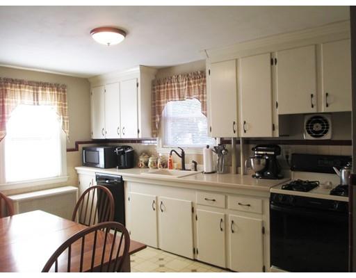 10 Batavia St, Worcester, MA 01604 photo 3