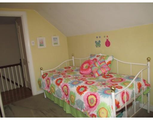 10 Batavia St, Worcester, MA 01604 photo 13