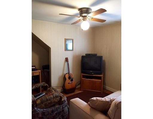 10 Batavia St, Worcester, MA 01604 photo 14