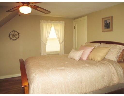 10 Batavia St, Worcester, MA 01604 photo 9