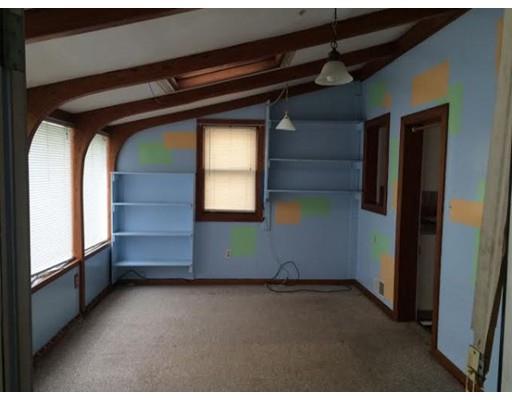 2 Smith Ln, Worcester, MA 01606 photo 10