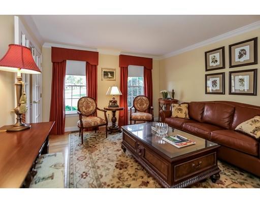 70 Culloden Dr, Canton, MA 02021 photo 4