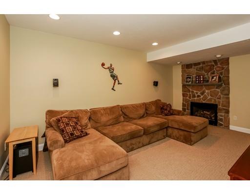 70 Culloden Dr, Canton, MA 02021 photo 20