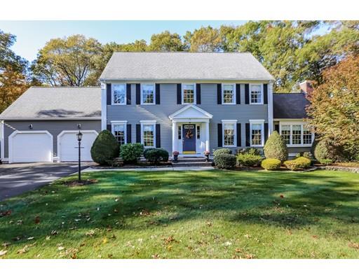 70 Culloden Dr, Canton, MA 02021 photo 1