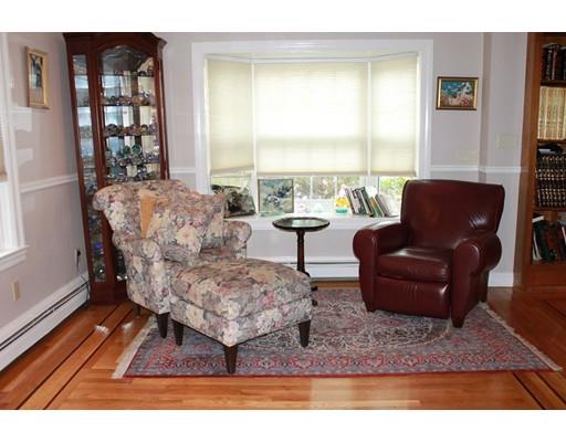 76 Summit Ave, Brookline, MA 02446 photo 5
