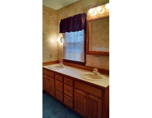 151 Hudson Rd, Stow, MA 01775 photo 11