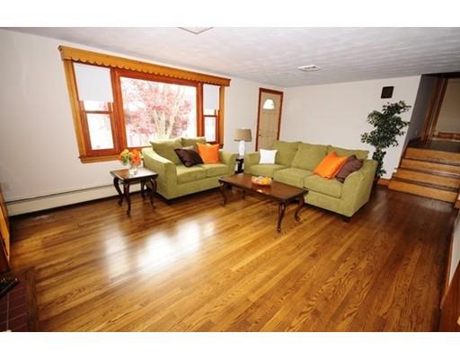 40 Darius St, Methuen, MA 01844 photo 3