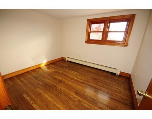 40 Darius St, Methuen, MA 01844 photo 8