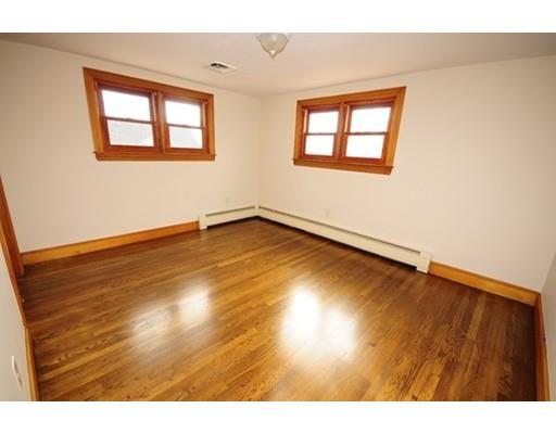 40 Darius St, Methuen, MA 01844 photo 7