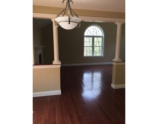 7 Prospect St, Upton, MA 01568 photo 10