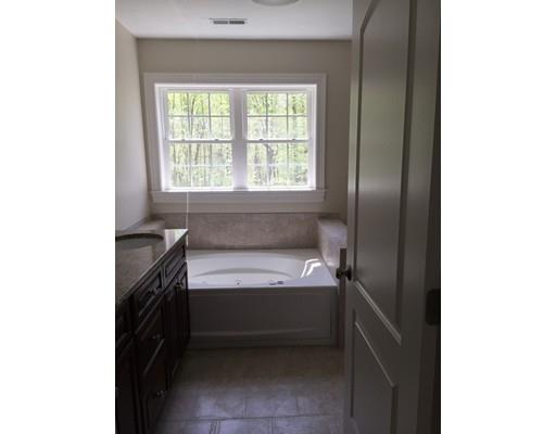 7 Prospect St, Upton, MA 01568 photo 18