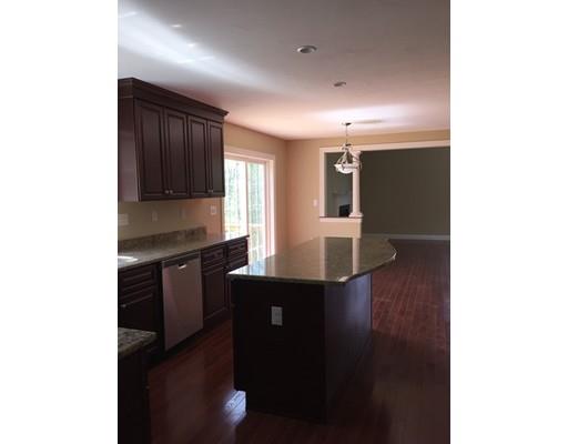7 Prospect St, Upton, MA 01568 photo 6