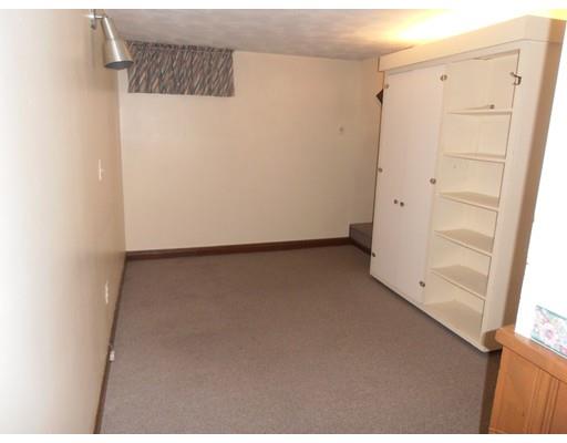 102 Bellamy Rd, Springfield, MA 01119 photo 13