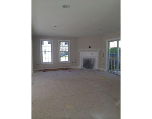 50 Willow Rd, Ayer, MA 01432 photo 5